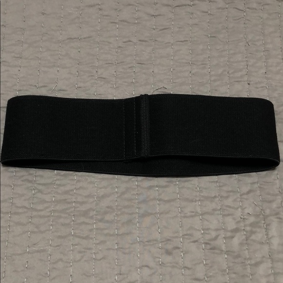 Glute Band / resistance Band / Hip Band - Picture 2 of 3